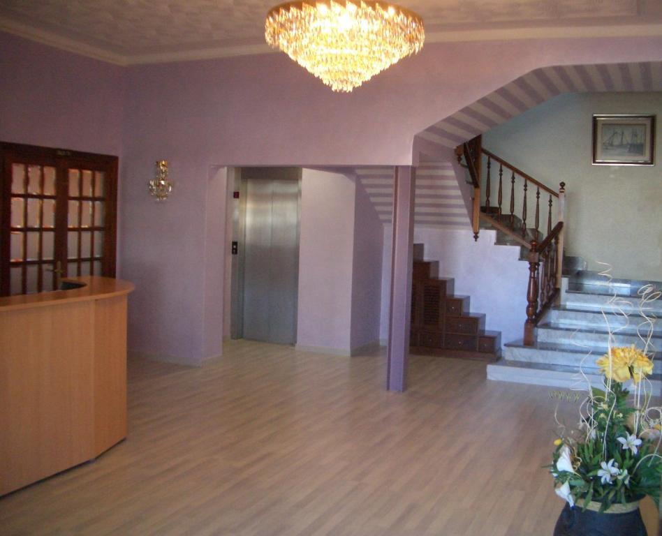 Hotel Pique Gandesa Bagian luar foto